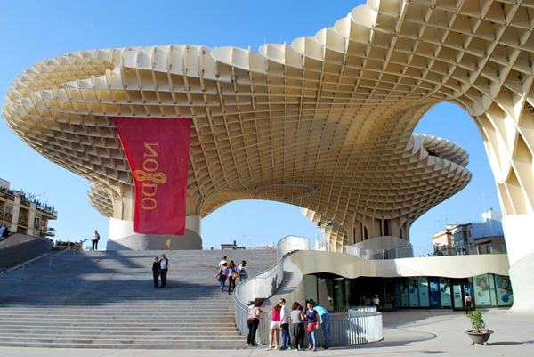 METROPOL PARASOL 003